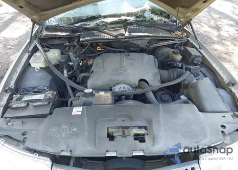 2001 Lincoln Town Car Executive from USA, damaged, VIN 1LNHM81W81Y673349